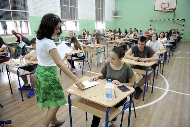 Добар успех на малој матури